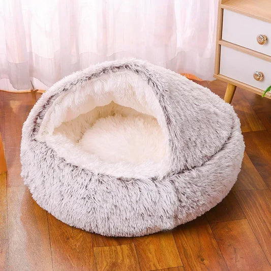 Winter Dog Plush Round Bed