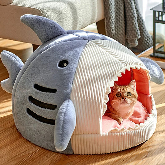 Warm Cat Bed – Cartoon Shark Design